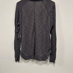 Lululemon Athletica long sleeve Athletic floral layered Heather gray top size 12 Photo 3