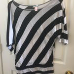 Downeast FINAL MARKDOWN Ladies down East top large Photo 0