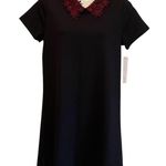 AQUA Red and Black Sheath Mini Dress with Notched Collar Photo 0