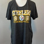 NFL Team Apparel Pittsburgh Steelers Graphic Logo TShirt Size Large *Flaw Photo 0