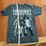 Taylor Swift  The Eras Tour Official Merch T-Shirt Size Medium Photo 6