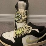 Nike Air Jordan 1 Low SE "85 Fall League" sneaker Photo 0