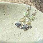 Handmade hello Kitty kawaii cat & heart dangle earrings 🩵😽 Photo 4