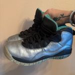 Air Jordan 10 Retro BG 'Lady Liberty' Photo 5