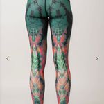 Teeki Leggings Size XS Photo 1