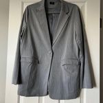 Klassy Network Gray Pinstripe Blazer Women’s Size L NWT Photo 4