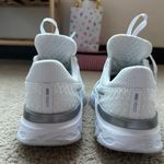 Nike Women’s React Infinity 3 Running Shoes Photo 6