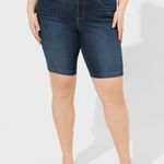 Torrid  Jegging Blue Denim Bermuda Super Soft High Rise Shorts Photo 2