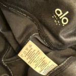 Alo Yoga  women's S Goddess Gypset Ribbed Glossy Butterfly Activewear leggings Photo 6