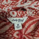 Lucky Brand  red geo split neck linen blend short sleeve tee size medium Photo 6