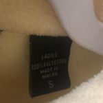 IZOD  fleece jacket/ sweater in pale yellow size small NWOT Photo 2