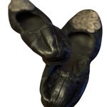 Tahari Valerie black ballet flats size 8.5 Photo 2