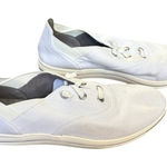 Clarks  Cloud Steppers Breeze Ave women's‎ Size 7 white Comfort Minimalist Photo 0