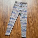 Yelete active camouflage leggings size small Photo 2