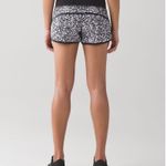 Lululemon Speed Short (2 1/2") Ice Breaker White Black / Black Photo 1