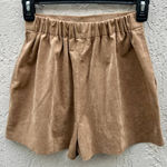Aritzia Wilfred Bossier High Waisted Vegan Faux Suede Shorts Tan Women's Size XS Photo 2
