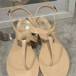 Gianni Bini GB  ladies OBSESSED pastel cream jelly sandals size 8 Photo 2