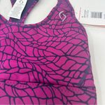 Moving Comfort  Switch it up Racer sports bra in Currant Woven size M Medium NWT Photo 1