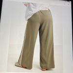 Sienna Sky Wide-Leg green track pants with beige Stripe pockets Photo 2