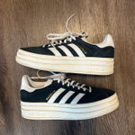Adidas  Gazelle Bold Women’s Shoes Photo 0