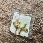 Gold Balloon Dog Keychain Photo 1