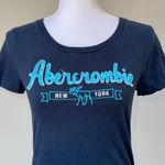 Abercrombie & Fitch Navy Blue New York Logo Tee Shirt Juniors L Y2K Preppy Photo 1