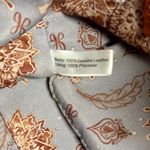 Hobo International  Y2K Granite Friar Leather Shoulder Bag w/Contrast Stitching Photo 6