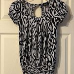 Byer California  B. Wear Black & White Leopard Short Sleeve Blouse Small Photo 0