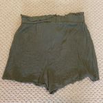 Divided H&M Army Green Size 0 Women's Teen Girl Elastic Waist Shorts Photo 5