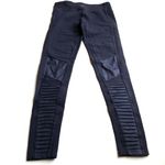 Alo Yoga Moto Leggings Photo 1