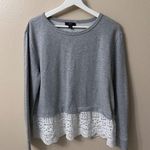 J.Crew Women's Gray / White Eyelet Hem Sweatshirt Top Long Sleeve Size M Photo 0