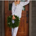 LAKE Christmas Tangled Lights 100% Pima Cotton Pajamas, Medium, Like New White Photo 1