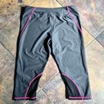 Zella Z by Spandex Workout Cropped Pants Size Large Photo 8