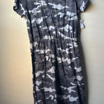 Old Navy  Waist-Defined Slub-Knit Midi Dress in a camouflage print. Size Large Photo 0