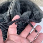 Columbia  Womens Lavela Black Suede Winter Boots Size 9 Photo 4