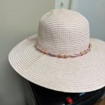Women's Pink Straw Sun Hat Photo 3