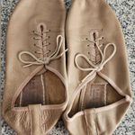 A Pied Inc Beige Jazz Dance Shoes Size 7.5 Tan Photo 0