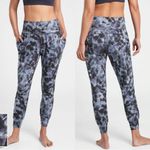 Athleta  Women’s Salutation Printed Jogger Pants Outdoor UPF 50+ Calypso Navy S Photo 1