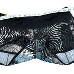 Lululemon Seawheeze Speed Shorts Tofino Teal Sz 6 2016 Black Photo 4