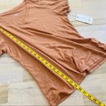 Joie NEW V-neck tee Photo 4