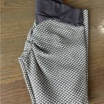 Stylish Women's Black and White Patterned Leggings Gray Size M Photo 4