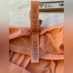 SKIMS NWT  Fits Everybody Cami MEDIUM Photo 4