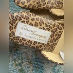 Vintage Leisure Loungers leather leopard slide mule tassel slippers, size 9 Brown Photo 2
