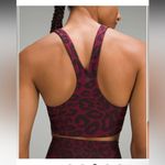 Lululemon NWT lab Everlux Jacquard Train Bra / Leopardo Jacquard Pomegranate Black Photo 2