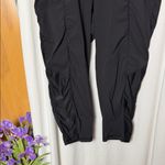 The North Face  Black Flash Dry Capri Pants Size XL Photo 2