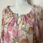 VICI collection • floral ruffle hem top Photo 71