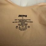 SKIMS NWOT  Seamless Sculpt Bralette Photo 4