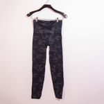 Spanx Women's High Waisted Seamless Smoothing Black Gray Camo Army Print Legging Photo 0