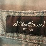 Eddie Bauer short shorts khaki green size 8 Photo 3