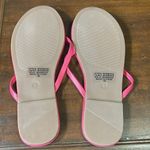 Loft  Women’s Modern pink Flip Flops sz 7 Photo 4